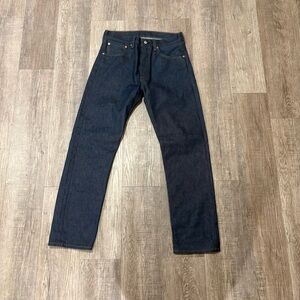 Leavi Strauss co 501 32x32